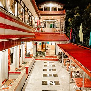 Mario'S Travellers Inn
